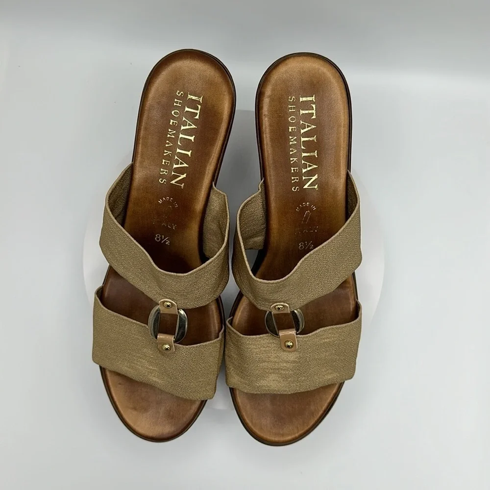 ITALIAN SHOEMAKERS Gold Strap Wedge Sandals, Size 8.5